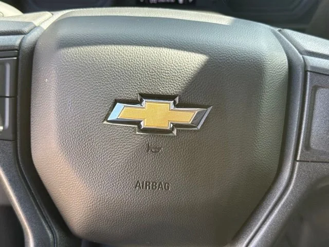 Used 2024 Summit White Chevrolet Custom image 21