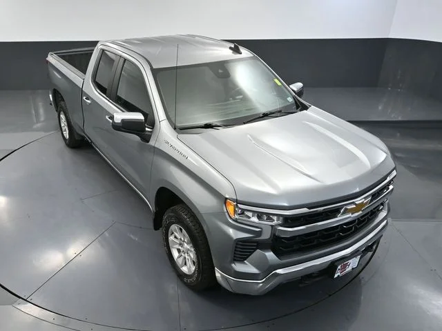 Used 2023 Gray Chevrolet LT image 46