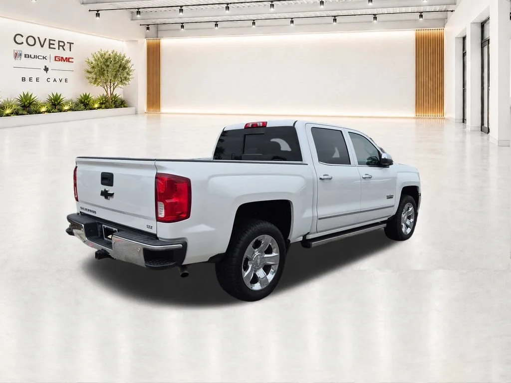 Used 2018 IRIDESCENT PEARL TRICOAT Chevrolet LTZ image 13