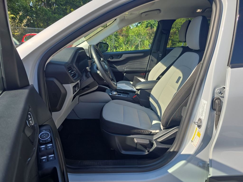 Certified Used 2025 Silver Ford Active image 13