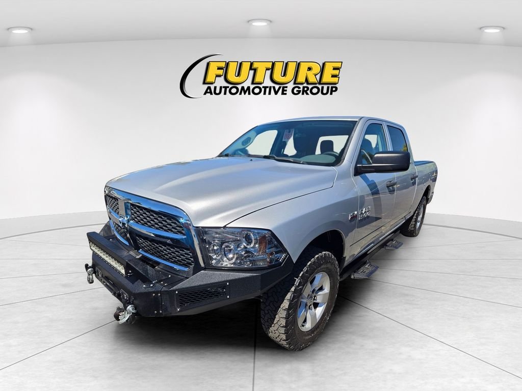 Used 2017 Silver Ram Tradesman image 3