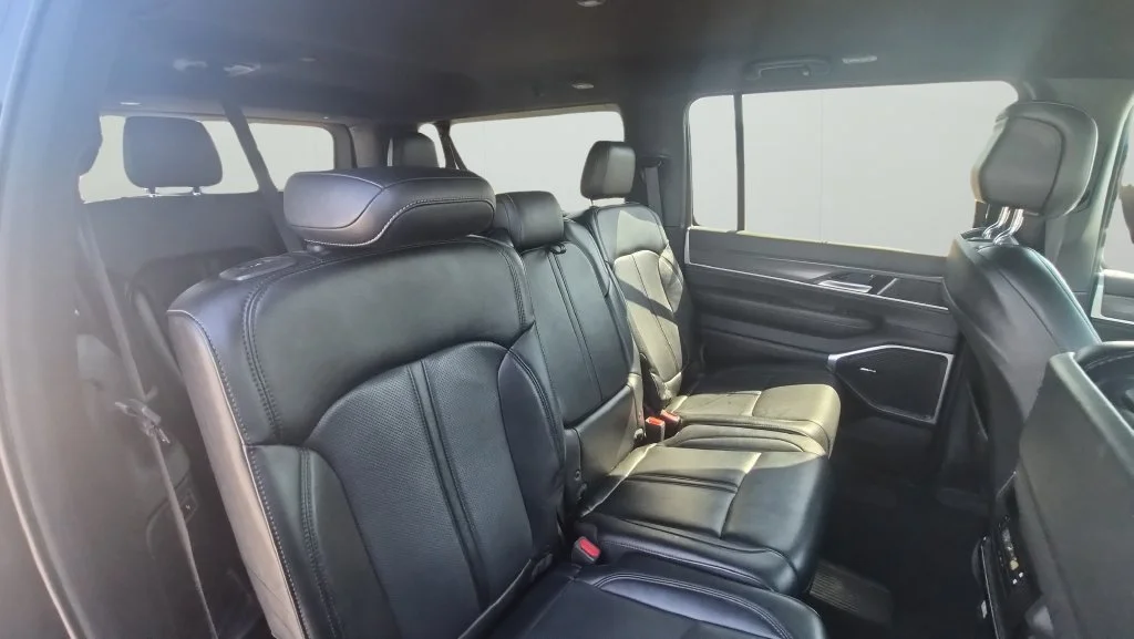 Used 2024 Black Jeep Series II image 11
