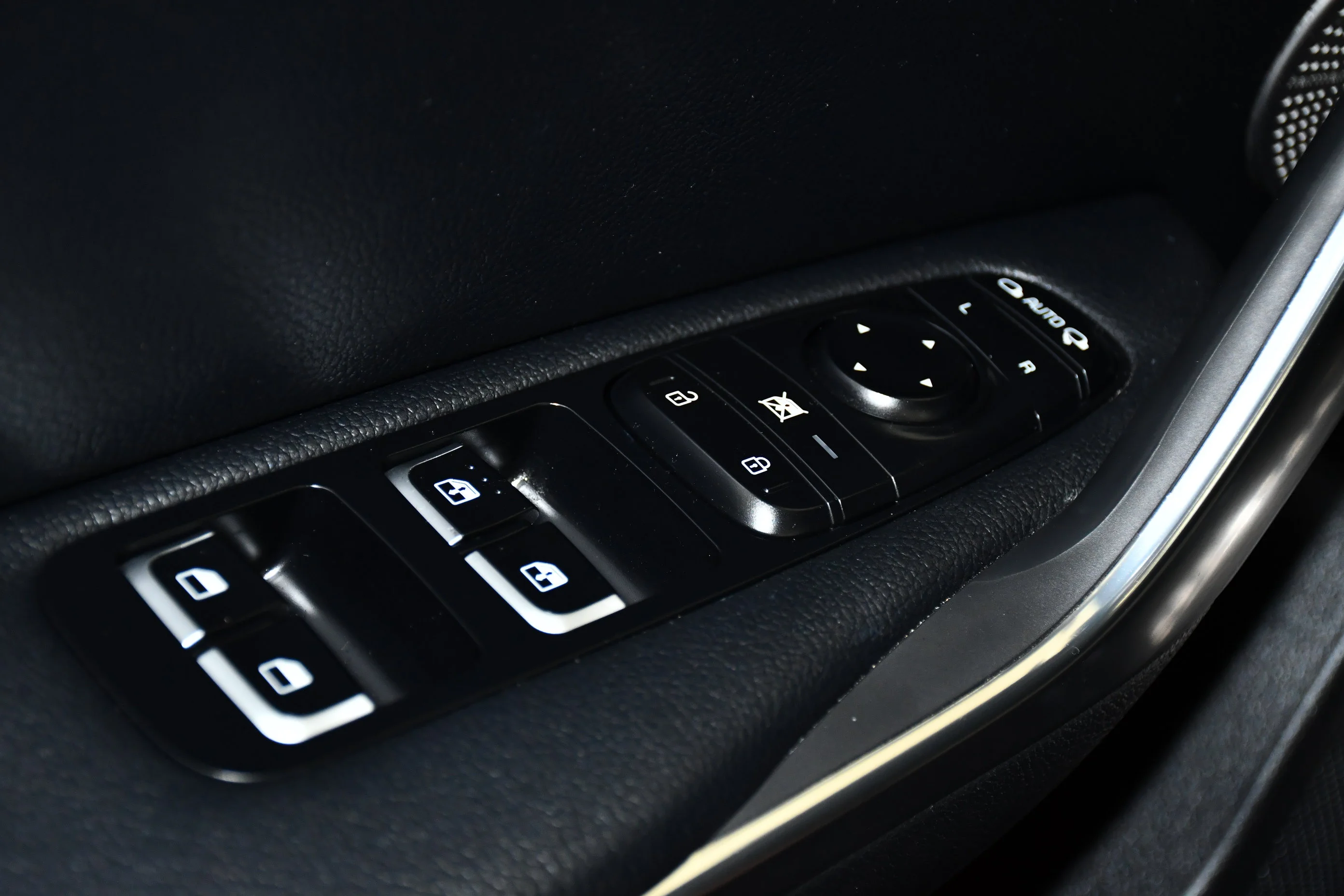 Used 2023 Panthera Metal Kia GT-Line image 34