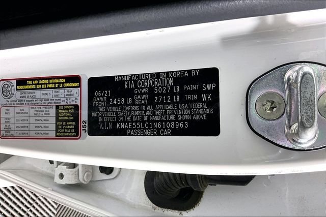 Used 2022 White Kia GT2 image 5