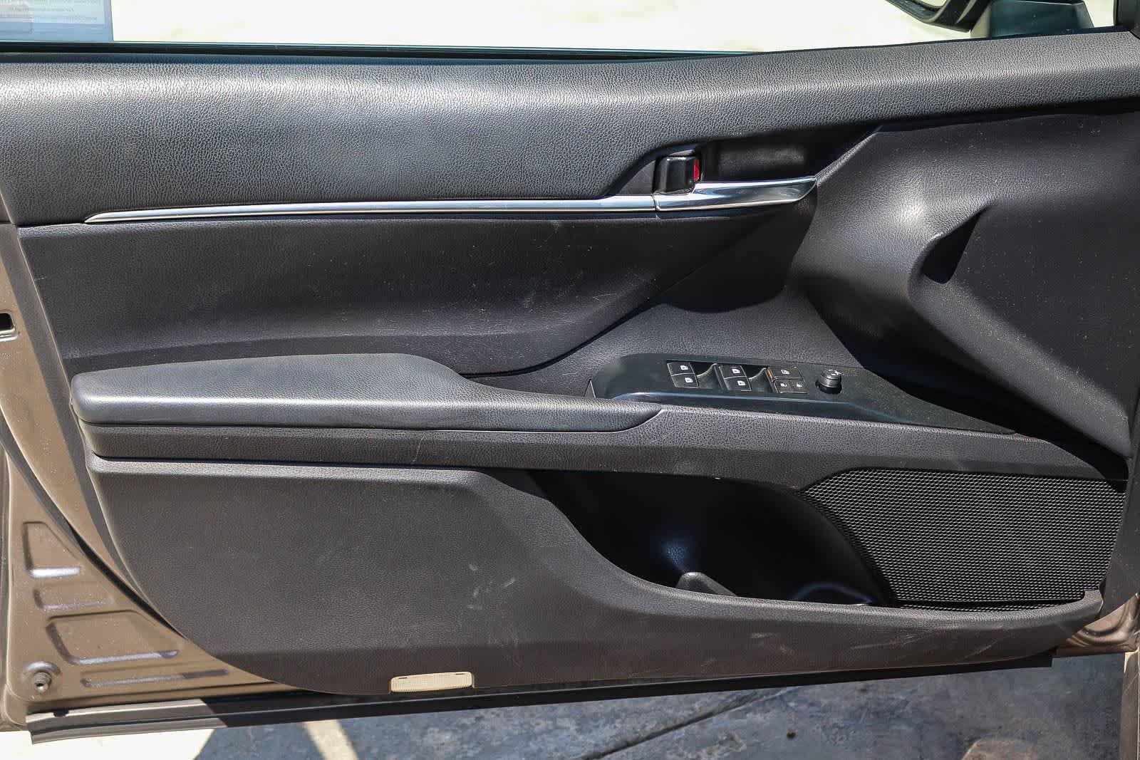 Used 2019 Predawn Gray Mica Toyota LE image 20