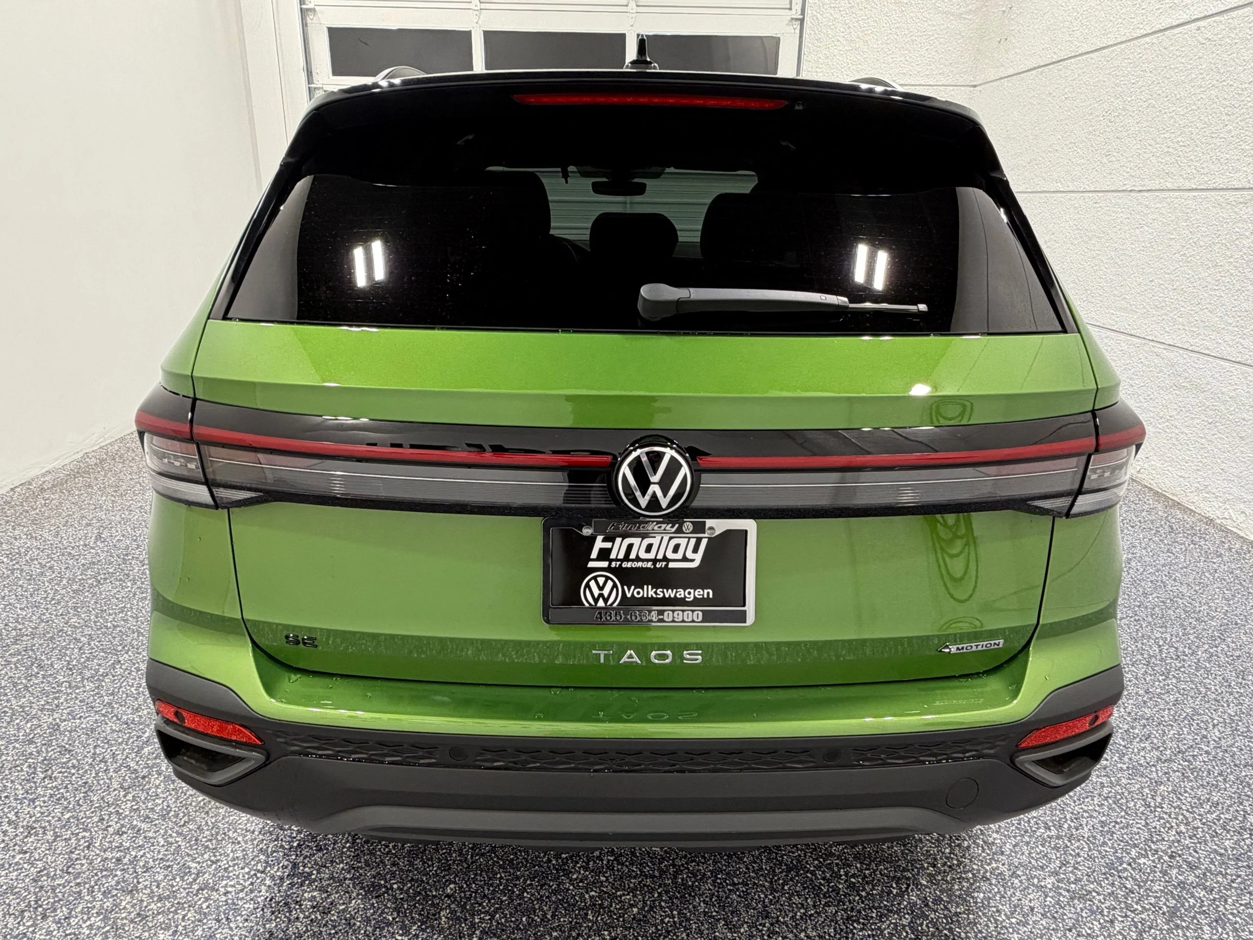 New 2026 Green Volkswagen 1.5T SE Black image 5