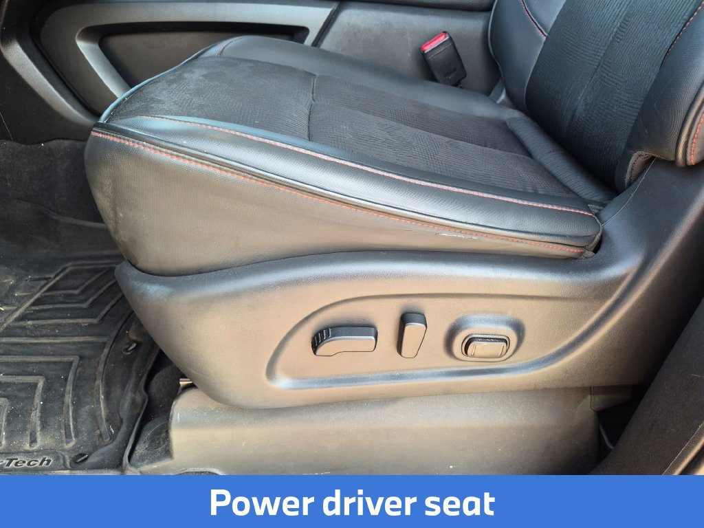 Used 2021 Black Nissan PRO-4X image 19