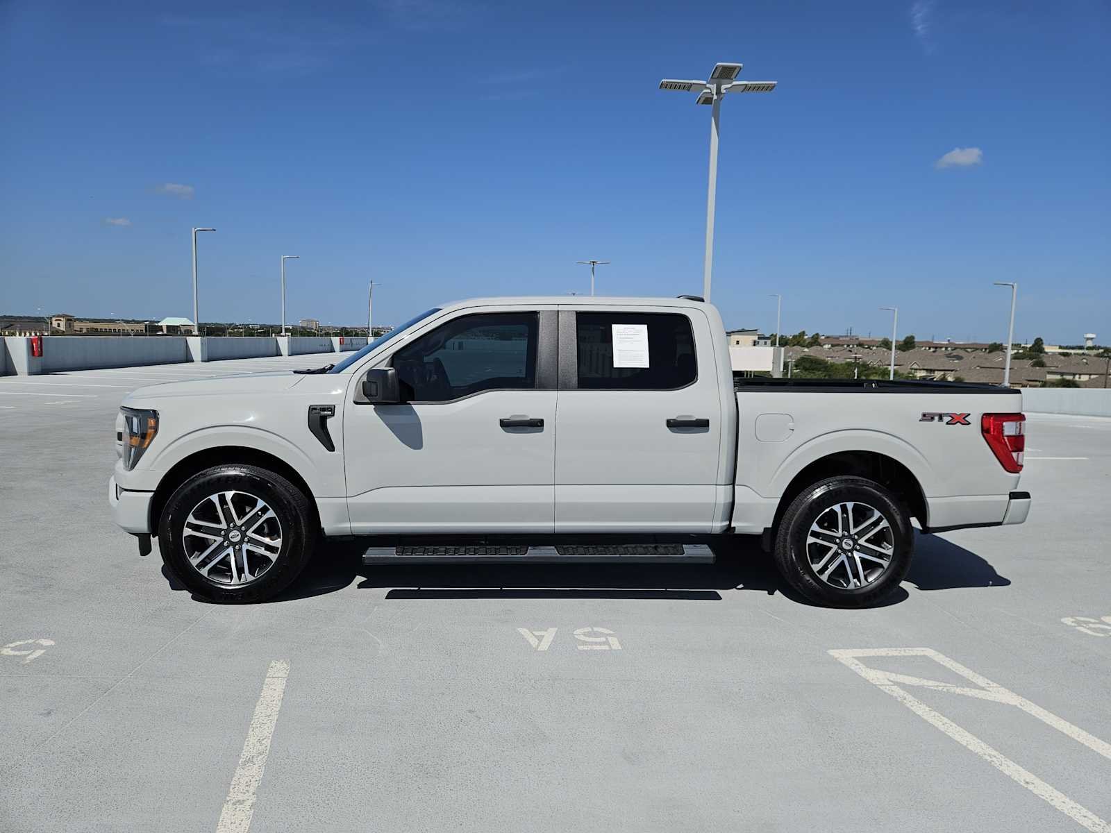 Used 2023 Avalanche Gray Ford XL image 4