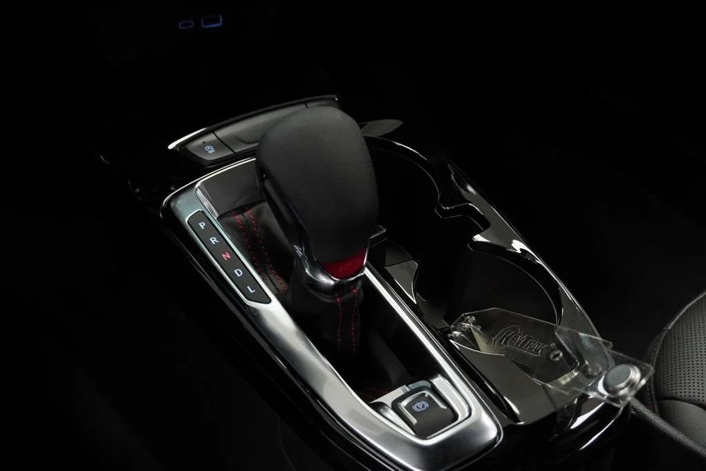 New 2026 Mosaic Black Metallic Chevrolet 2RS image 18