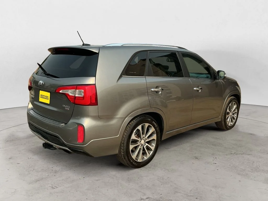 Used 2014 Silver Kia SX image 5