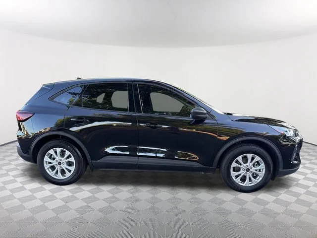 Used 2025 Black Ford Active image 4