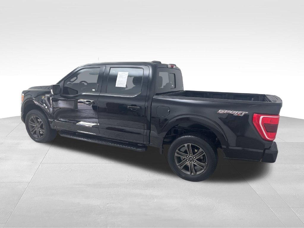 Used 2021 Black Ford XLT image 3