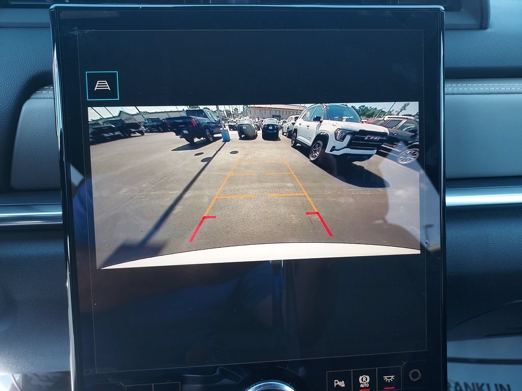 New 2027 Summit White GMC Elevation image 23