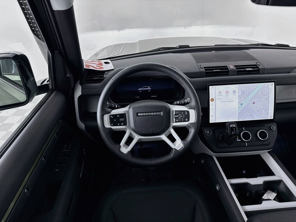 New 2026 Woolstone Green Land Rover S image 23