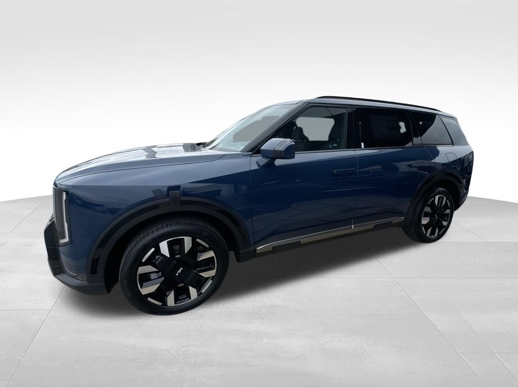 New 2027 Black Kia S image 4