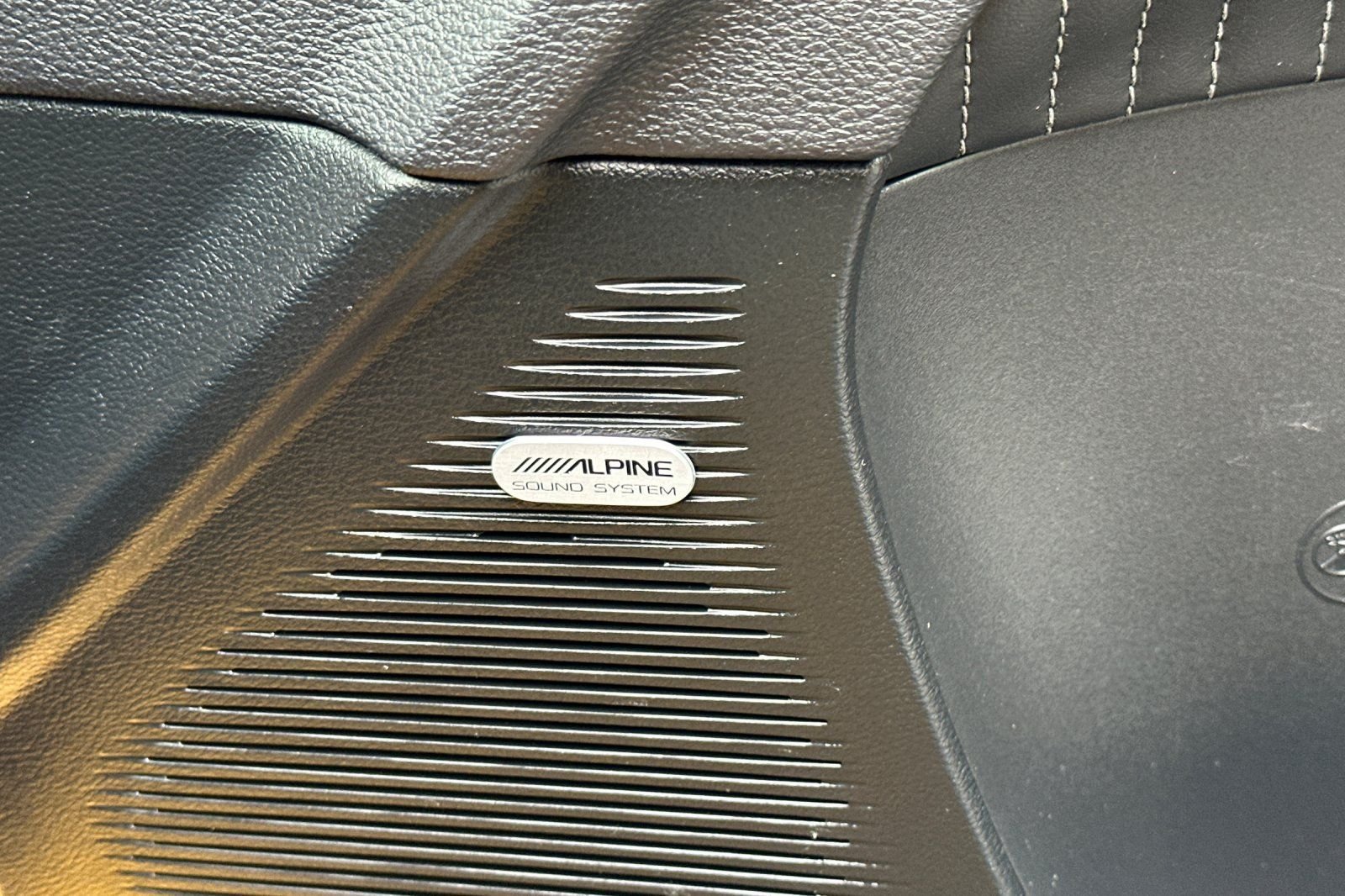 Used 2017 Yellow Dodge R/T image 20