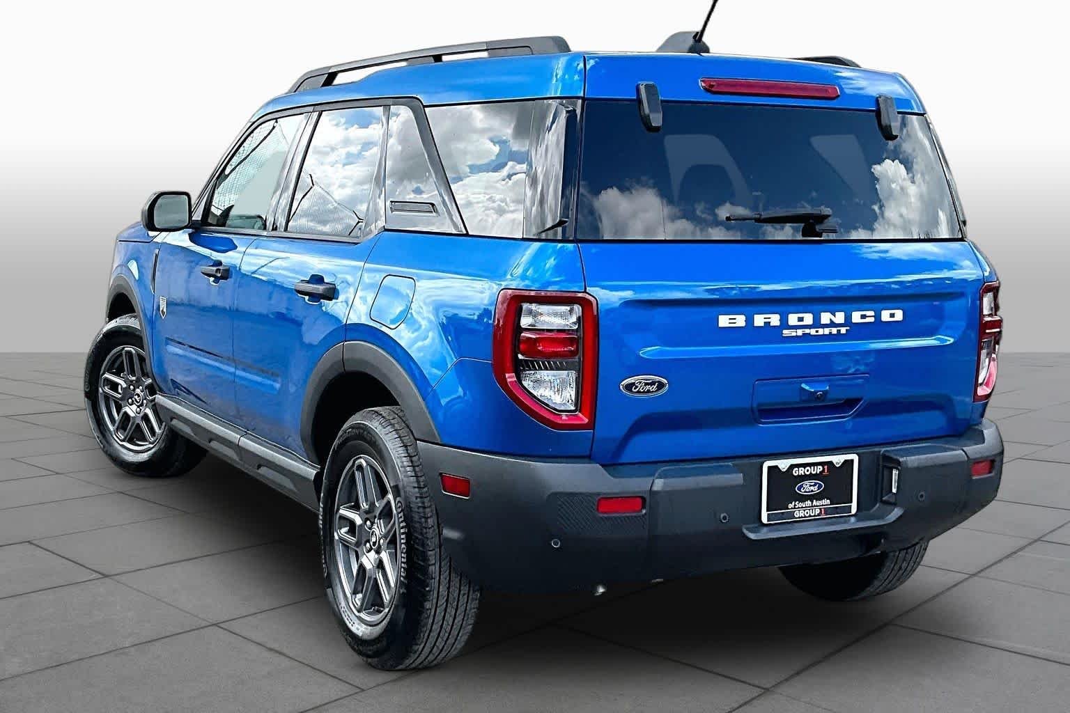 Certified Used 2025 Velocity Blue Metallic Ford Big Bend image 17