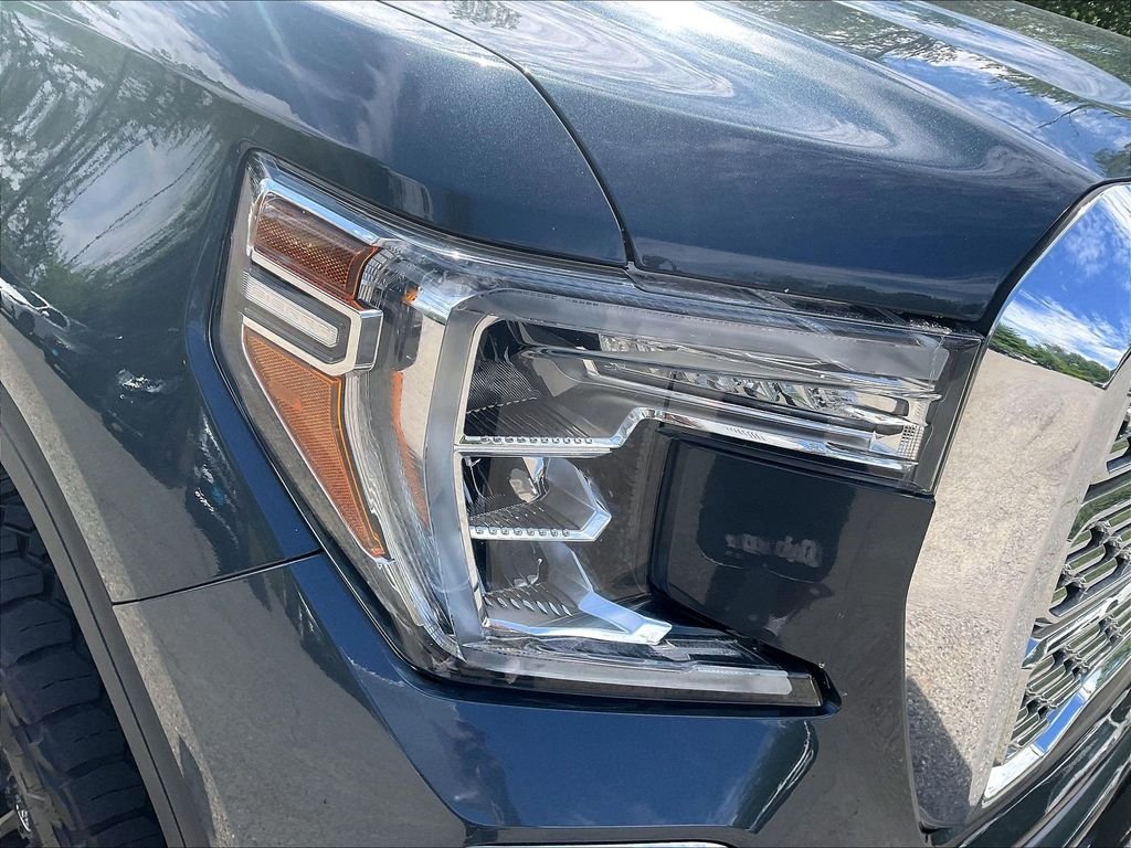 Used 2020 Blue GMC Denali image 33
