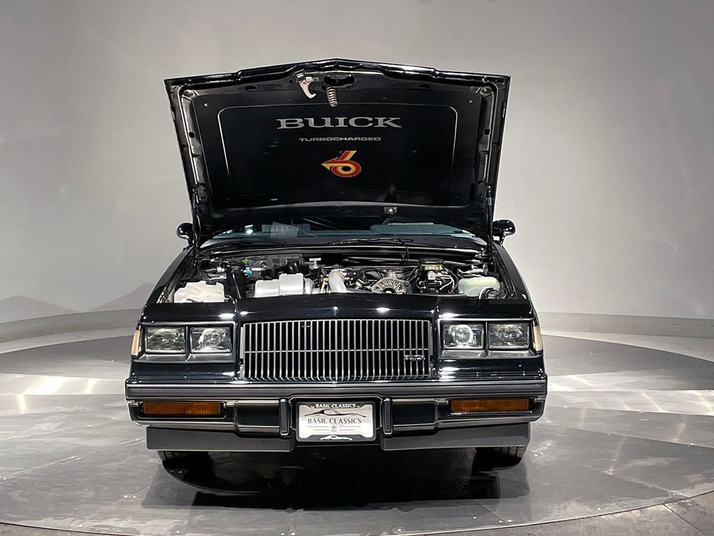 Used 1987 Black Buick Grand National image 27