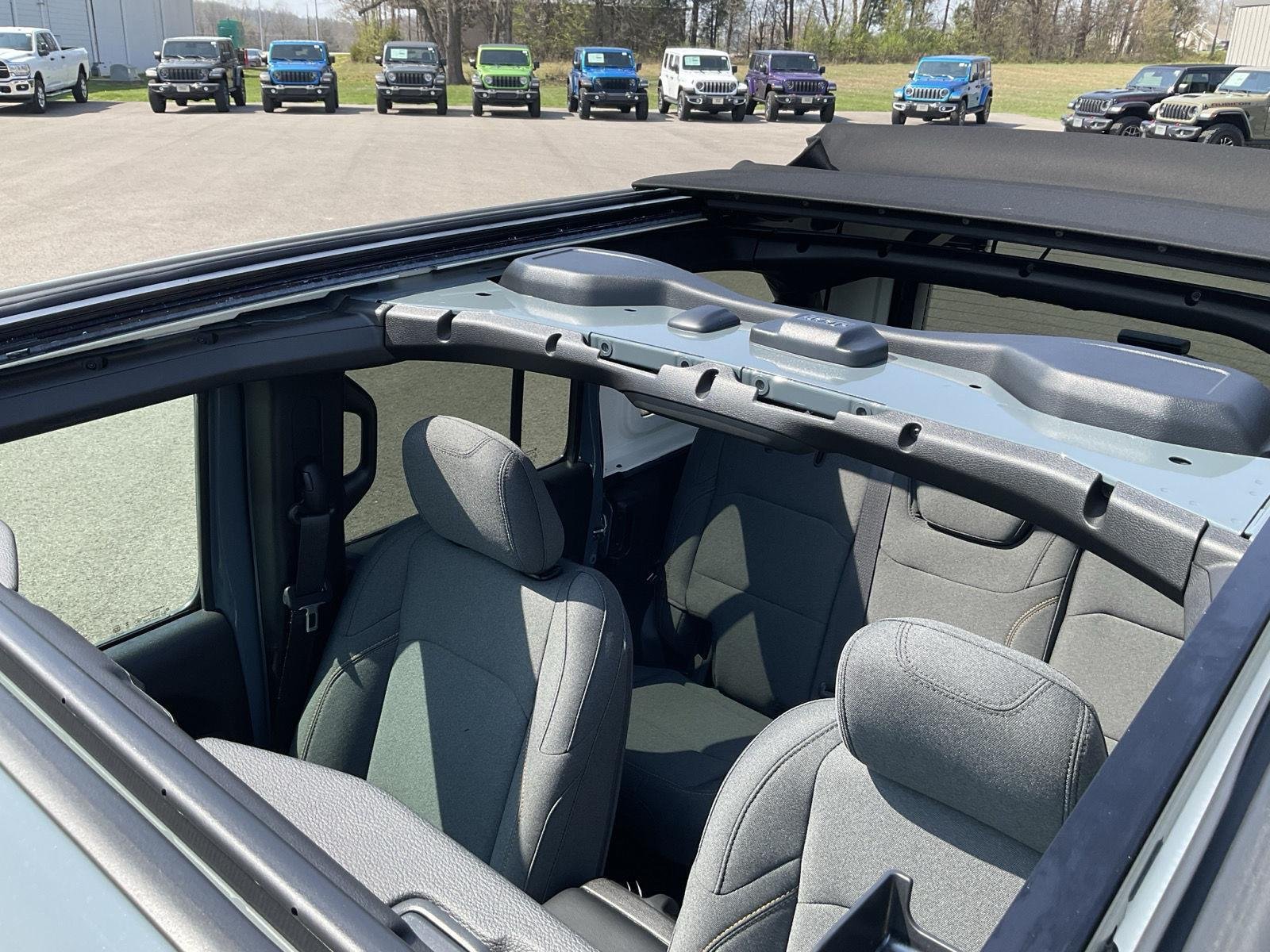 New 2026 Anvil Clearcoat Jeep Sport S image 21