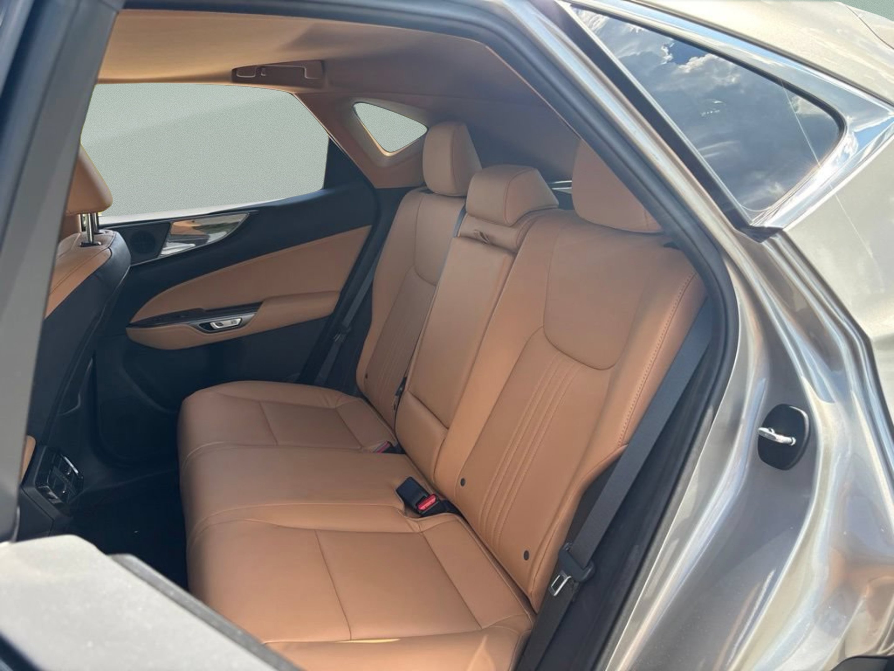 Used 2024 Atomic Silver Lexus NX 250 Premium image 20