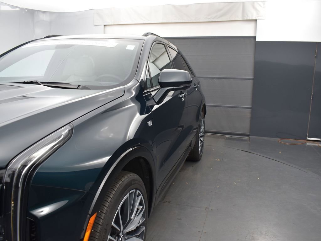 2025 CADILLAC XT4 - Image 38