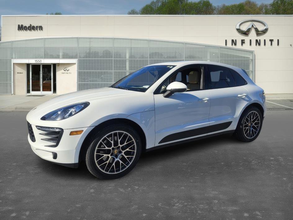 2018 Porsche Macan Base