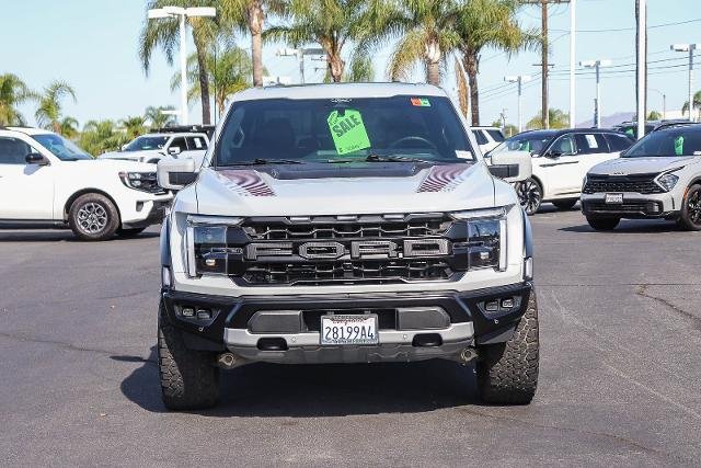 Certified Used 2024 Avalanche Ford  image 2