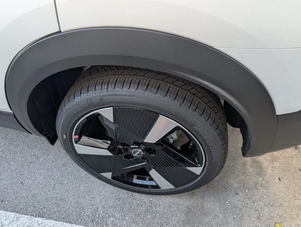 2025 Nissan Kicks SR - Photo 10