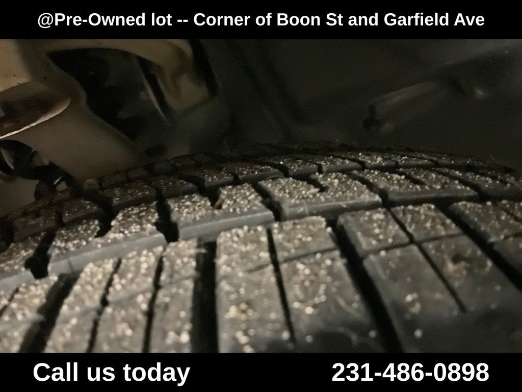 Used 2019  Mercedes-Benz C 300 image 11
