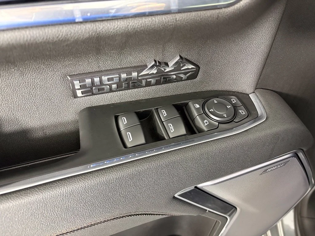 New 2026 Sterling Gray Metallic Chevrolet High Country image 17