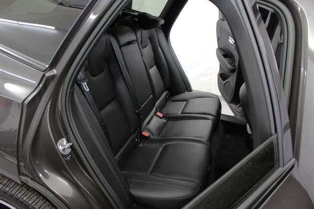 2023 Volvo XC60 Plus - Photo 18