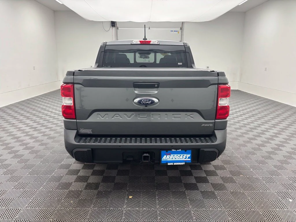 Certified Used 2024 Gray Ford Lariat image 9