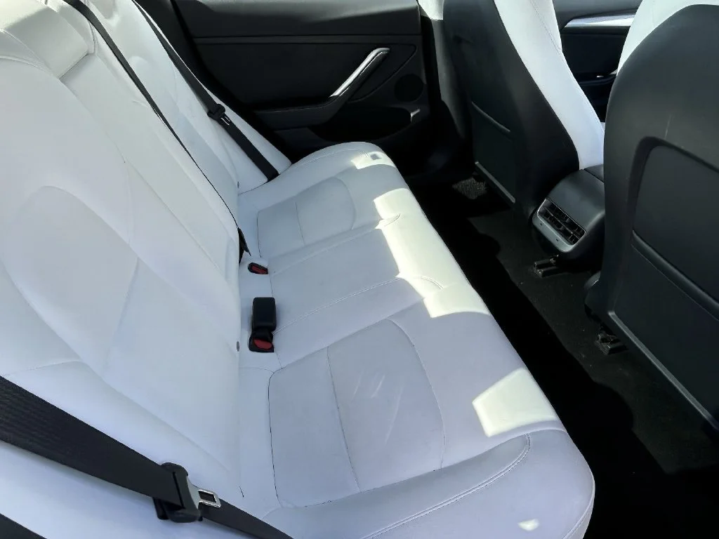Used 2023  Tesla Base image 11