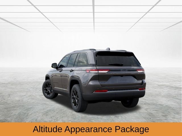 New 2026 Baltic Gray Metallic Clear-Coat Exterior Paint Jeep Altitude image 4