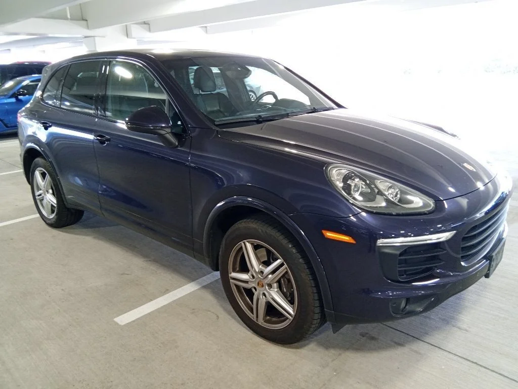 Used 2018 Purpurite Metallic Porsche Platinum Edition image 3