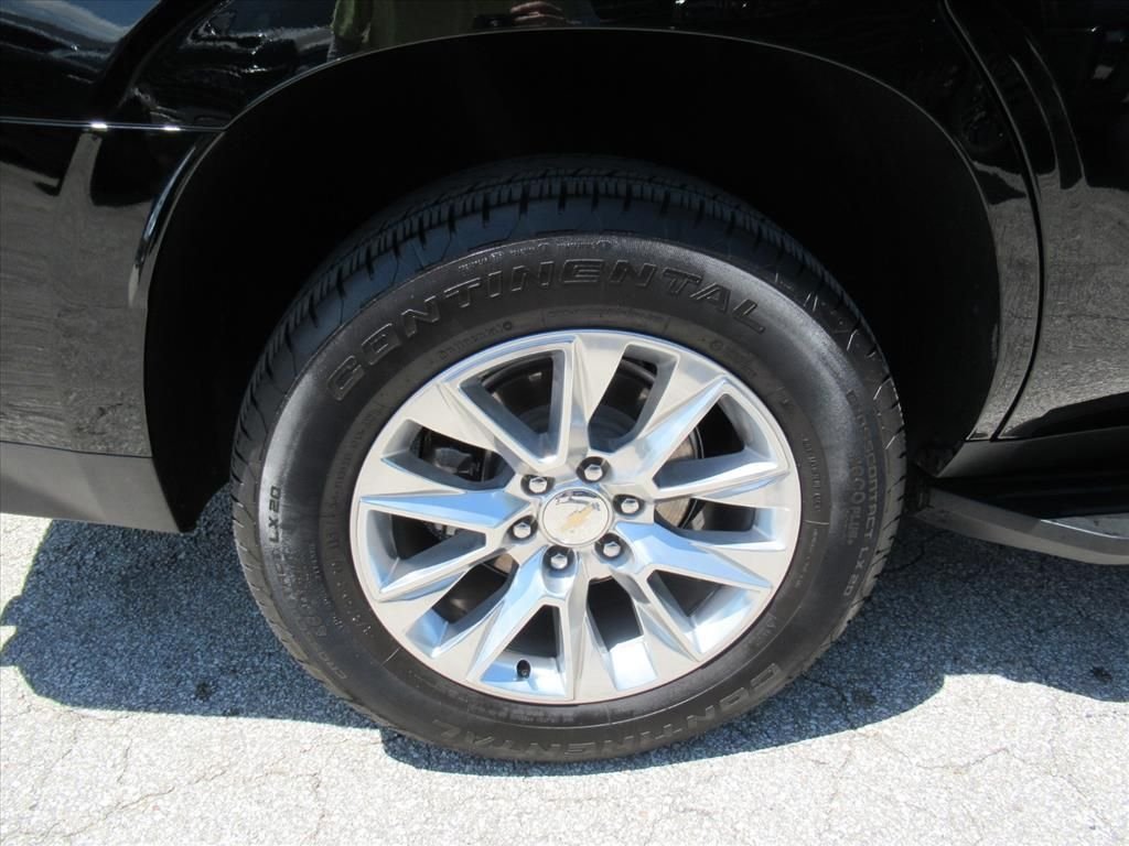 Used 2024 Black Chevrolet Premier image 6