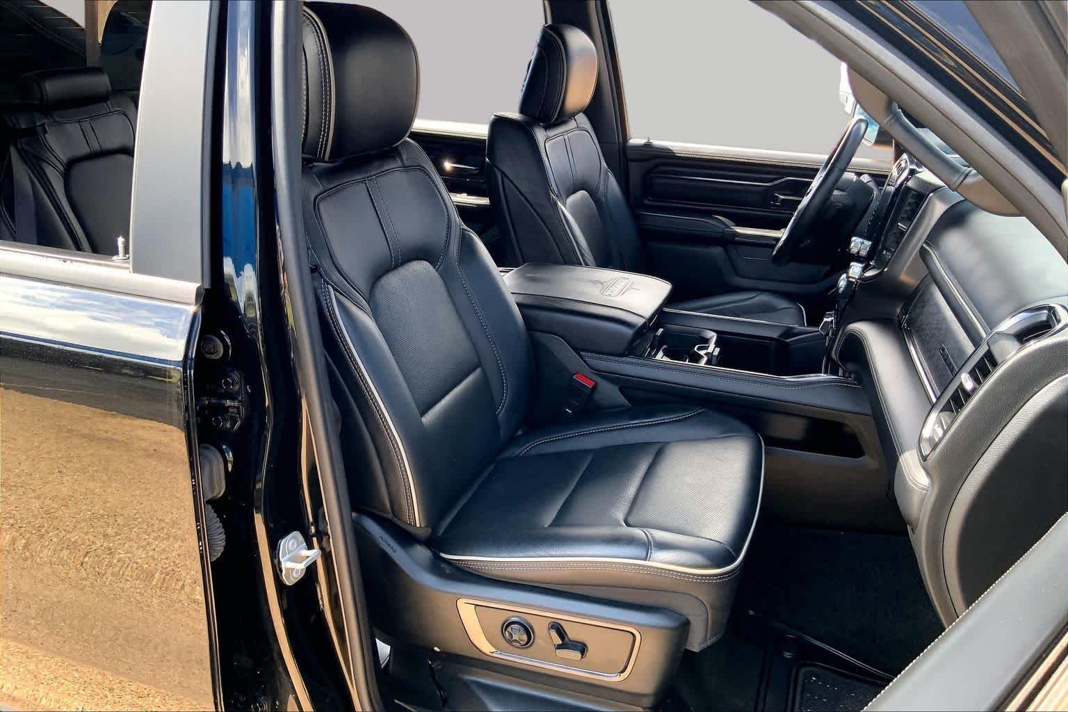 Used 2023 Diamond Black Crystal Pearlcoat Ram Limited image 9