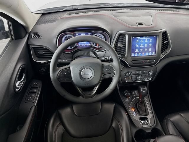 Used 2022 Gray Jeep Trailhawk image 23