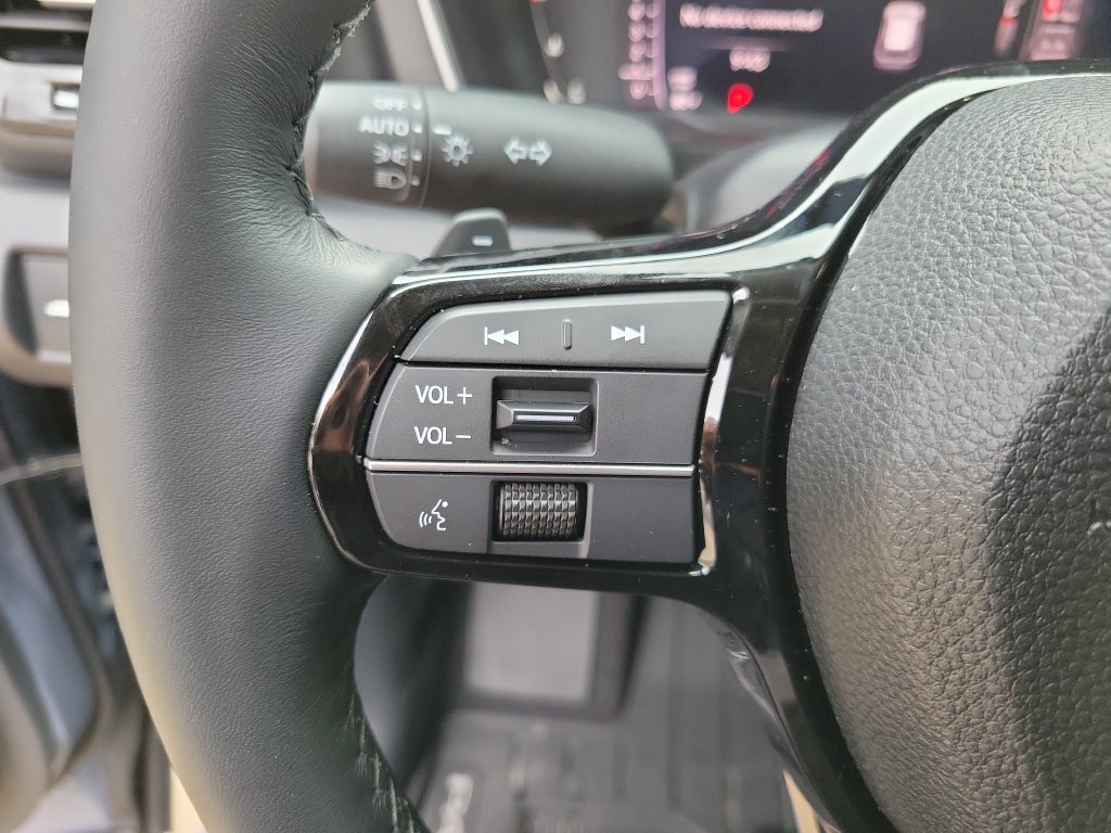 Certified Used 2026 Sonic Gray Pearl Honda RTL Towing image 29