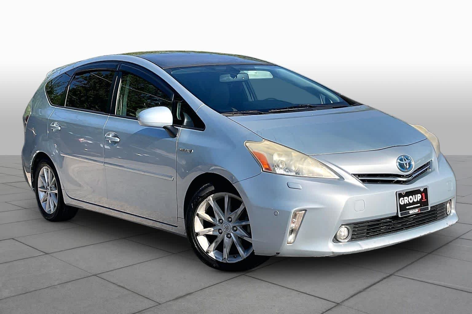 Pre-Owned 2012 Toyota Prius V Five