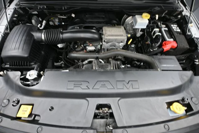 Used 2023 Silver Ram Laramie image 55