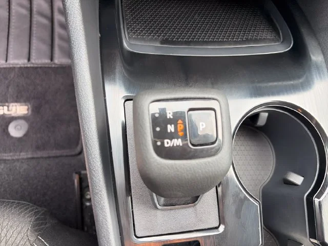 2025 Nissan Rogue SV - Photo 23