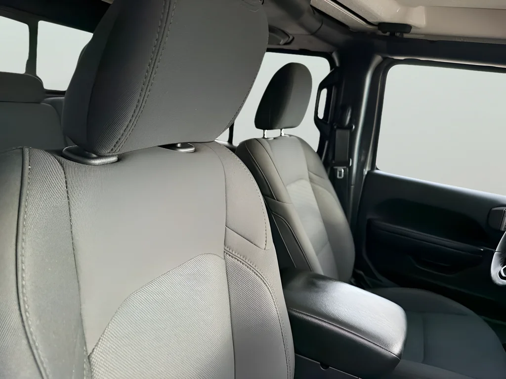Used 2021 Gray Jeep Willys image 41