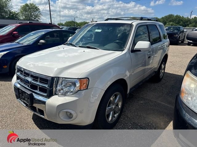 Used 2011 White Ford Limited image 2