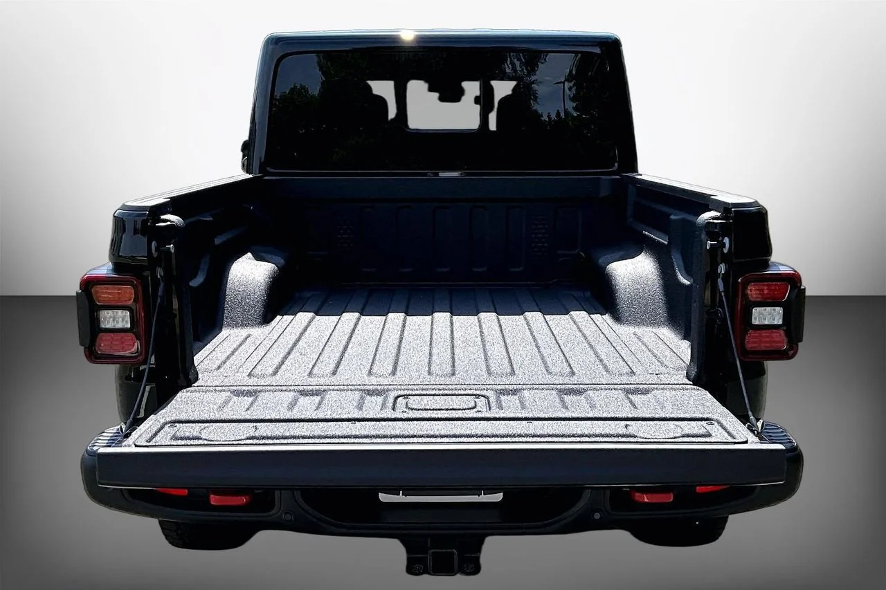 New 2026 Black Clear-Coat Exterior Paint Jeep Rubicon X image 21
