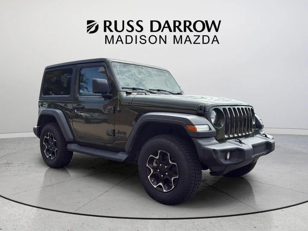 Used 2021 Green Jeep Sport S image 7