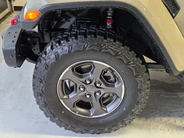 Used 2020 Beige Jeep Rubicon image 18