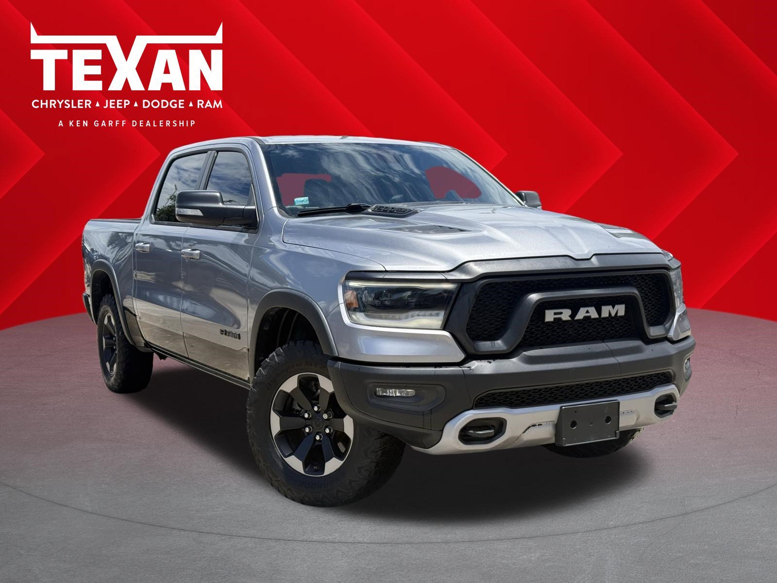 2019 RAM 1500 Rebel 4x4 Crew Cab 5'7's photo