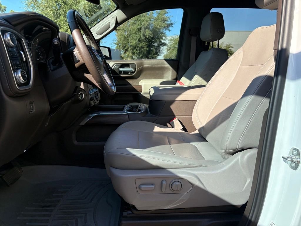 Used 2022 White GMC SLT image 7